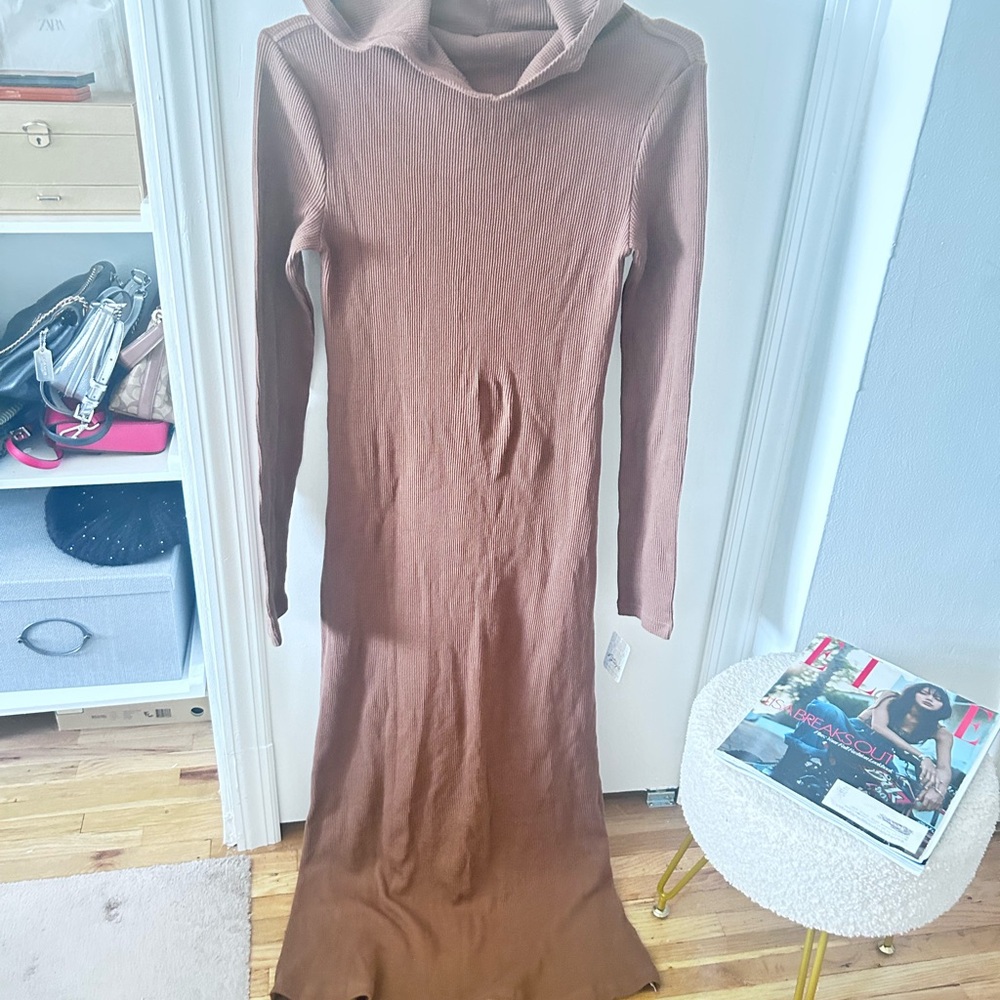 Free People Brown size S, hooded funnel midi dress 🆕